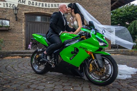 Emotionale Trauung auf Schloss Burgau Düren