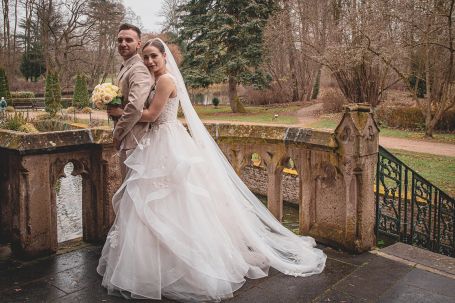 Romantisches Brautpaarshooting auf Schloss Paffendorf