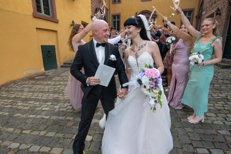 Emotionale Trauung auf Schloss Burgau Düren