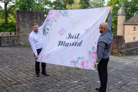 Emotionale Trauung auf Schloss Burgau Düren