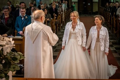 Hochzeitsfotografie-kirchliche Trauung-Dueren.webp