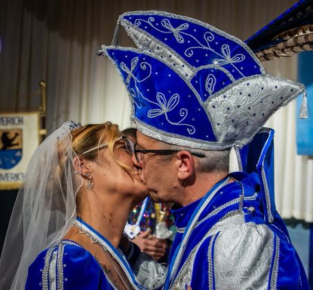 karnevalistische freie Trauung im Rahmen einer Prinzenproklamation in Loverich