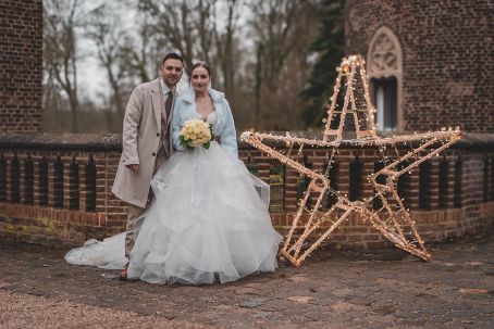 Romantisches Brautpaarshooting auf Schloss Paffendorf