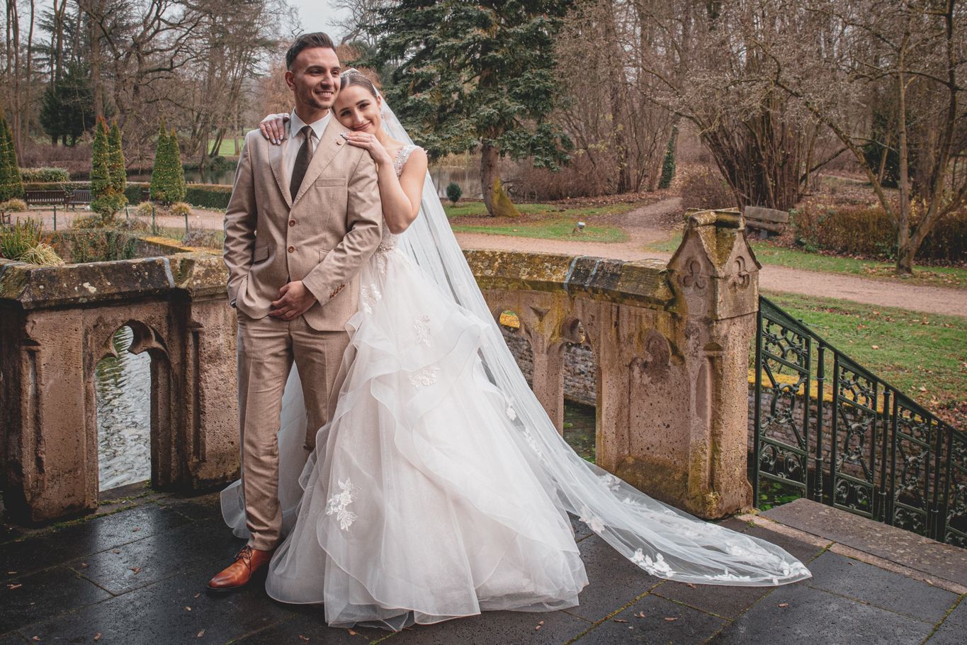 Brautpaar auf Schloss Paffendorf