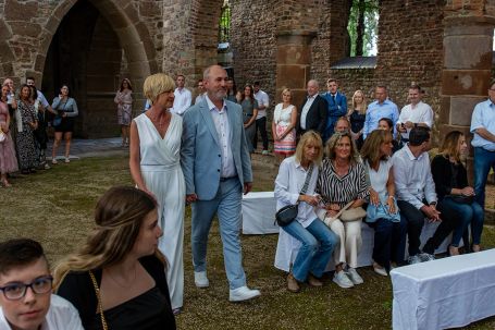 Trauung in der Alten Kirche in Merzenich