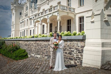 Hochzeitsfotografie-Brautpaarshooting-Schlosshotel Kommende-Bonn