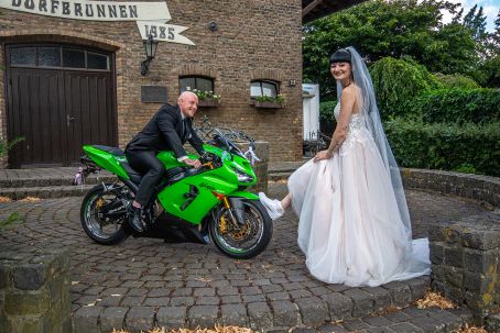 Emotionale Trauung auf Schloss Burgau Düren